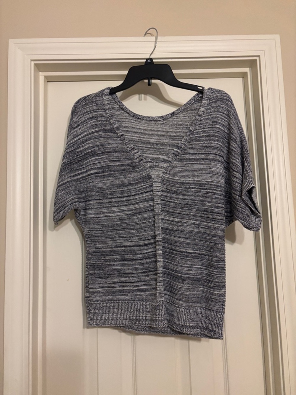 LOFT Striped Knit Top in Black and White size Small